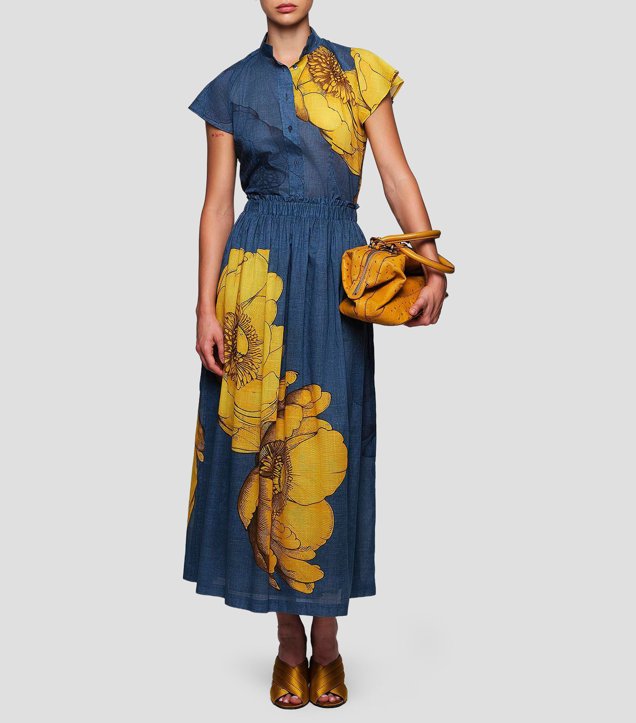 Camisa estampada con manga corta Mujer